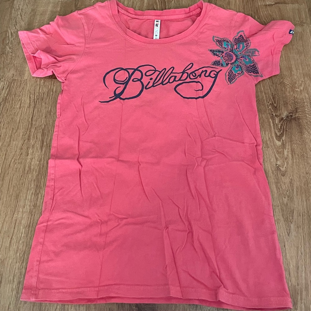 Billabong t shirt